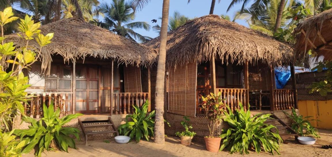 Mariposa Beach Grove Агонда Экстерьер фото