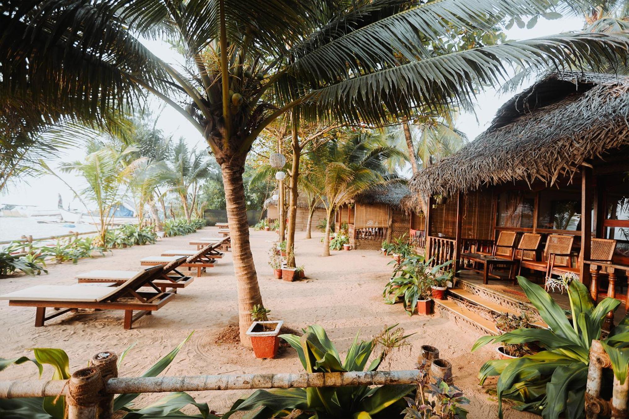 Mariposa Beach Grove Агонда Экстерьер фото