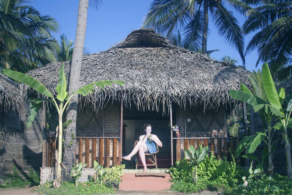 Mariposa Beach Grove Агонда Экстерьер фото